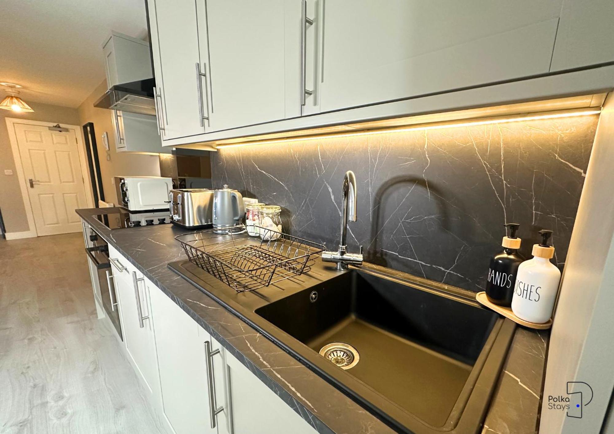 Hanley, Stoke - Modern Spacious Apartments By Polkastays Luaran gambar
